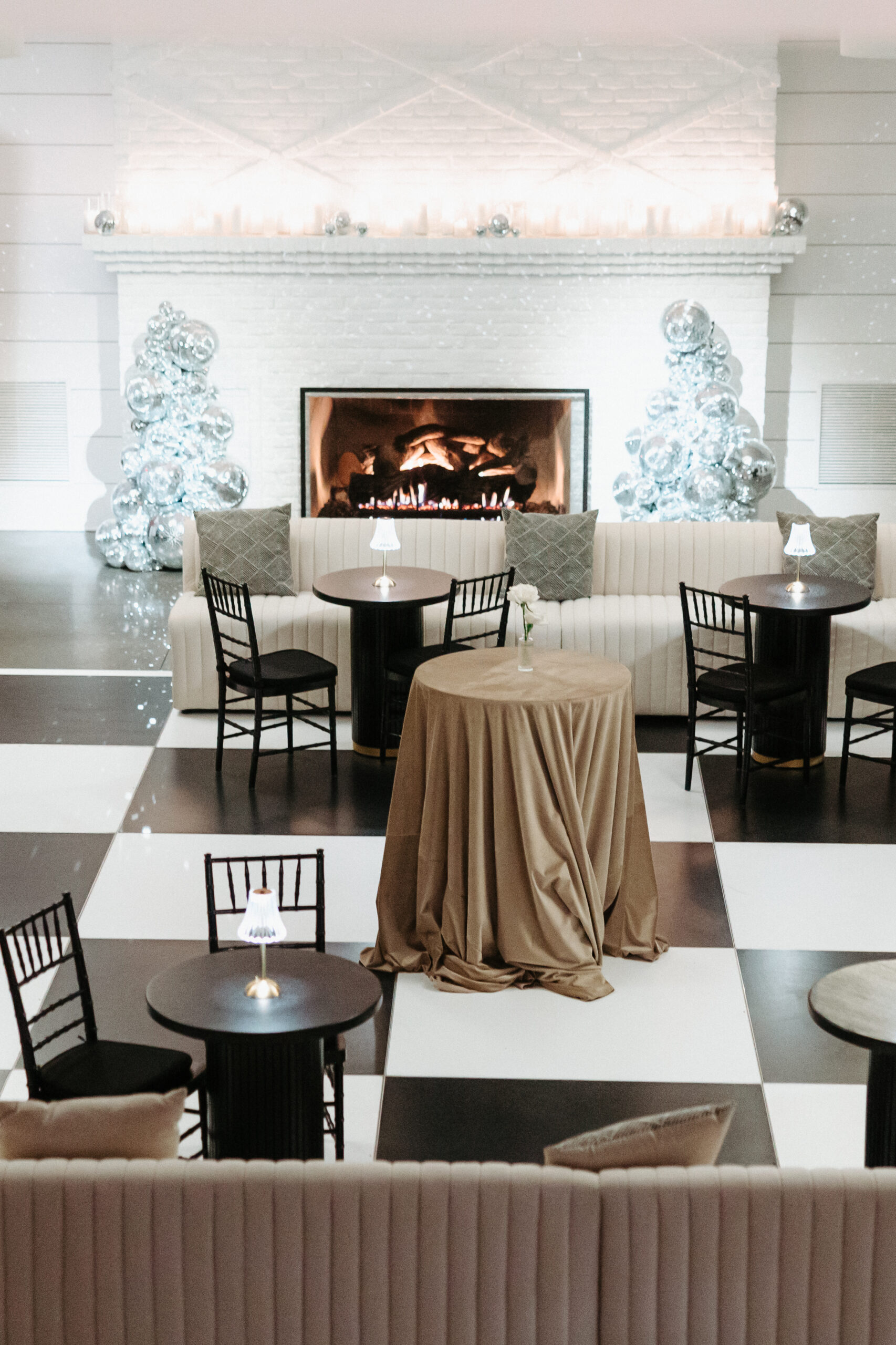 Classy cocktail lounge in the Fireside Room for a New Year's Eve wedding at The Hutton House